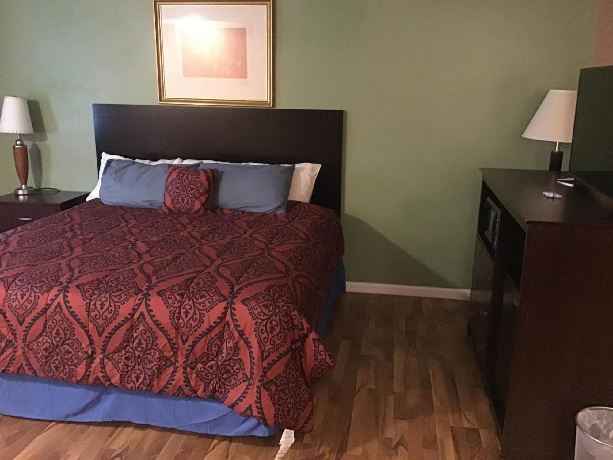 And Hotel